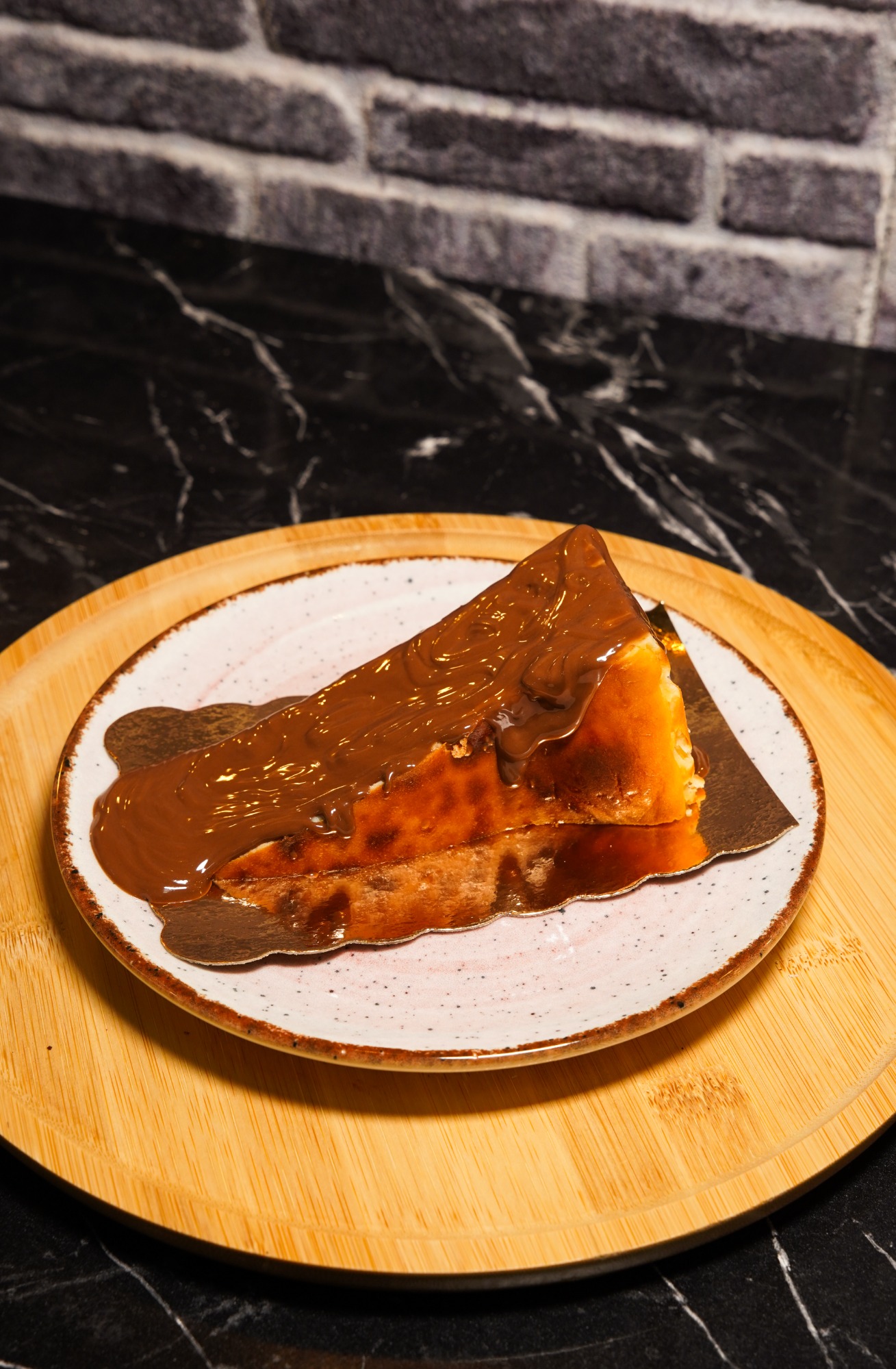 SAN SEBASTIAN CHEESECAKE 